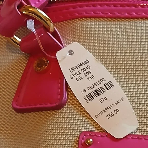 NWT Victoria Secret Cream & Barbie Pink Zippered Handbag - Picture 3 of 11